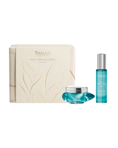 COFFRET HYALU ROSTO, ANTIRRUGAS. Contém Creme Riche Hyalu 50ml + Serum Hyalu 30ml + OFERTA Furishiki 45*45cm em RPET. POUPA 46 € face ao preço unitário dos produtos.